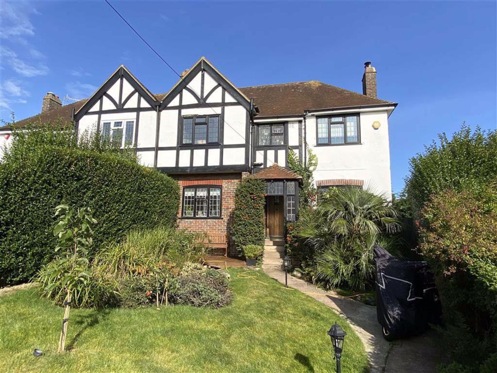Elm Drive, Hove, East Sussex 3 bed semidetached house £599,950
