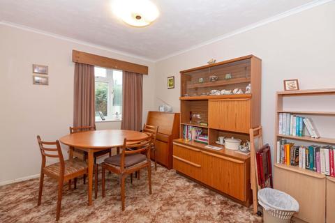 73 Cedar Avenue, Worthing, BN13 2HU