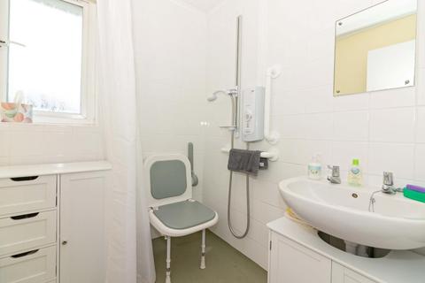 73 Cedar Avenue, Worthing, BN13 2HU