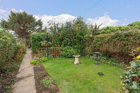 73 Cedar Avenue, Worthing, BN13 2HU