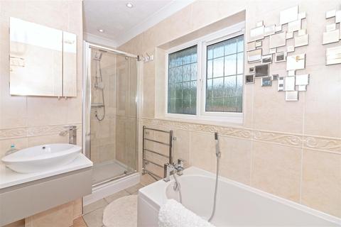 44 Arundel Road, Worthing, BN13 3EQ