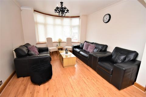 7 Bancroft Road, Luton, LU3 2NB