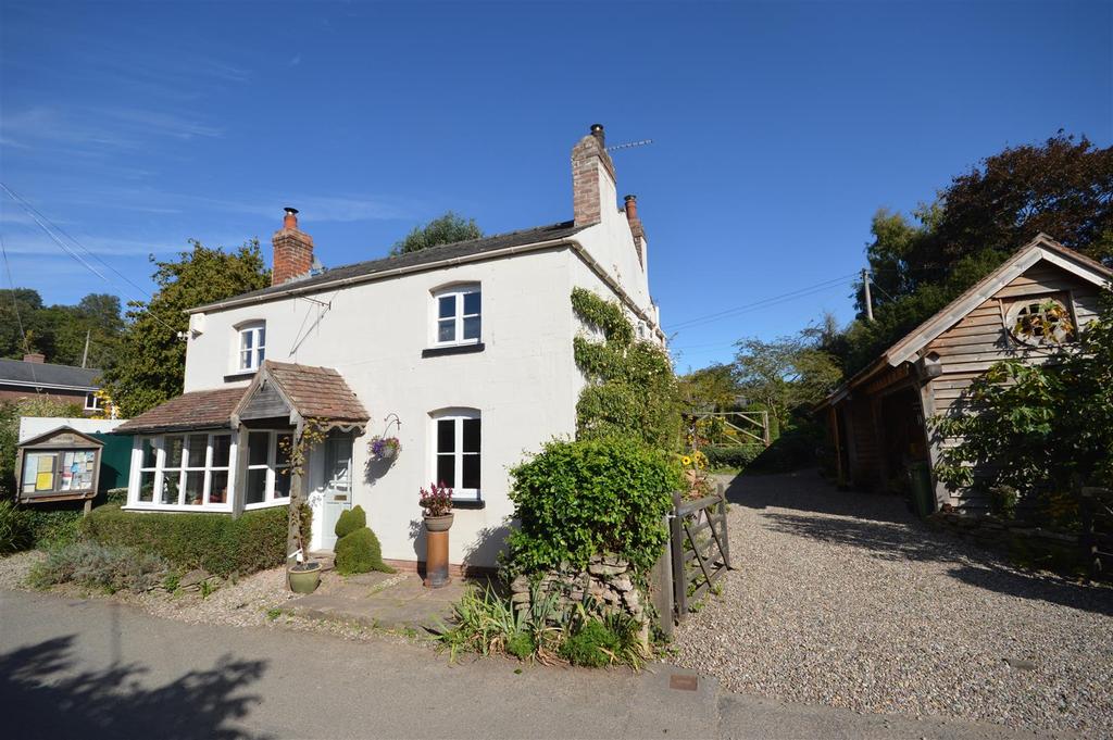 Stoke Prior, Leominster 4 bed country house £465,000