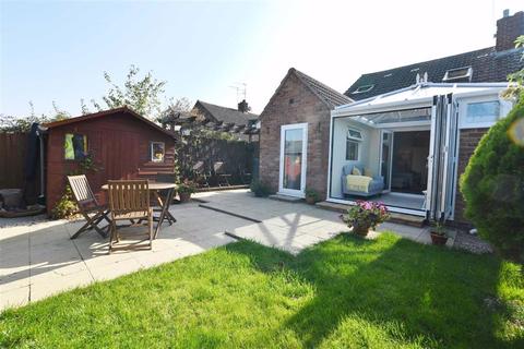 8 Court Close, Bishops Tachbrook, Leamington Spa, CV33 9RX