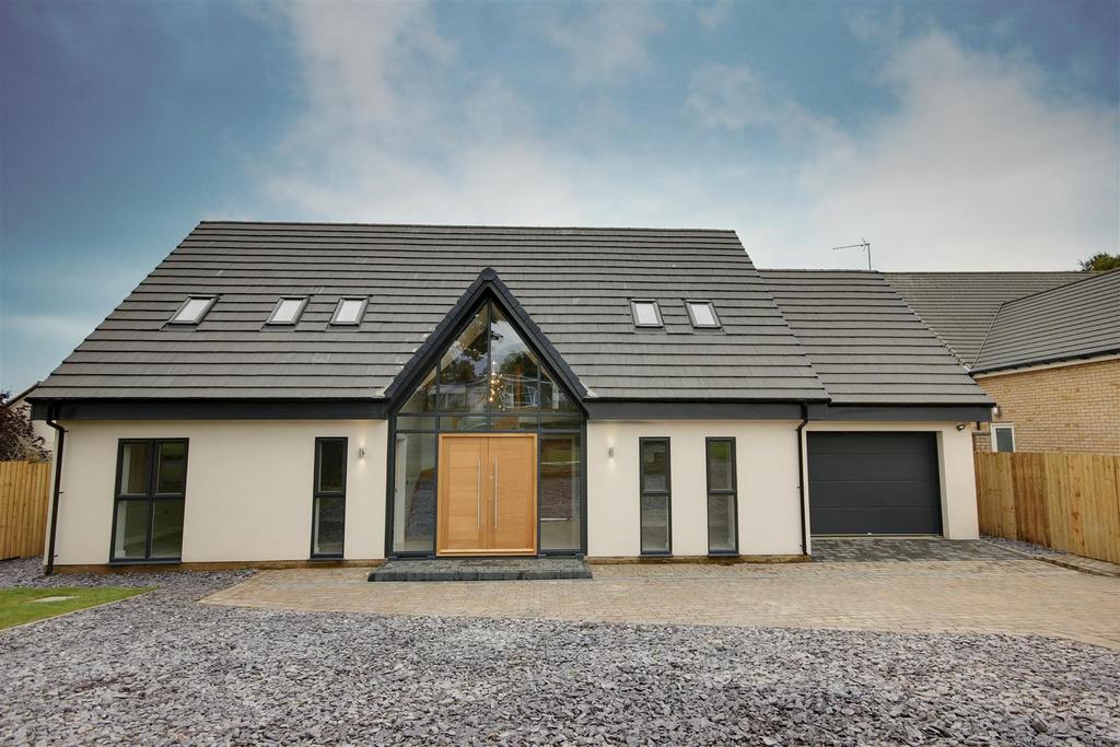 Temple Close, Welton 4 bed detached house £595,000