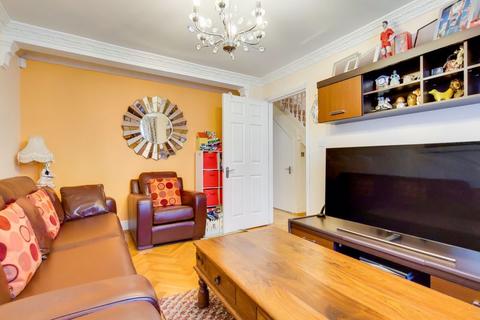 17 Duff Street, London, E14 6DL