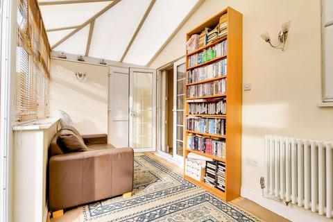 17 Duff Street, London, E14 6DL