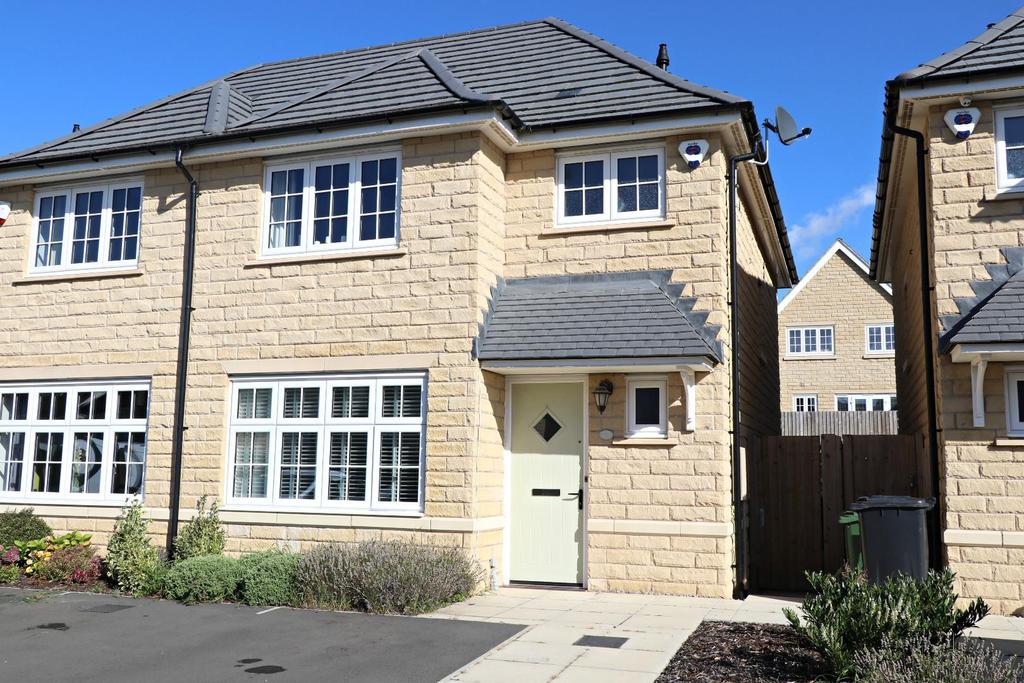 Bletchley Way, Horsforth 3 bed semidetached house £339,950