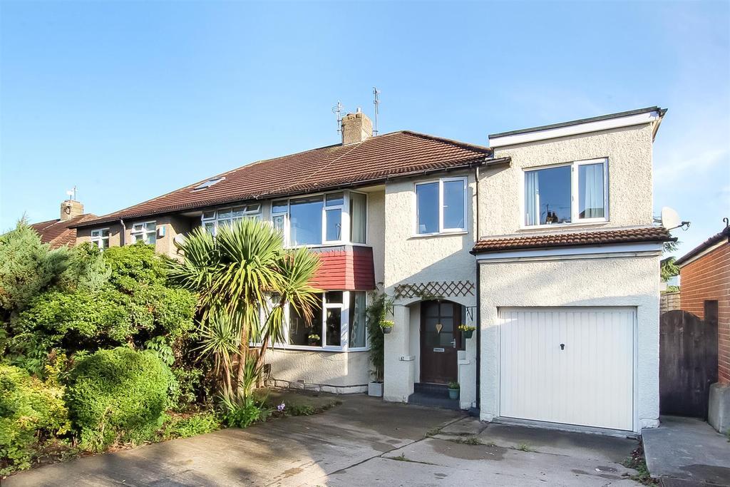 Woodcrest Road, Darlington 4 bed semidetached house £285,000