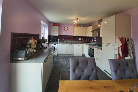 9 Popular Road, Great Blakenham, Ipswich, IP6 0GN