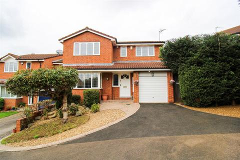 26 Whiteheart Close, Northampton, NN3 9GA