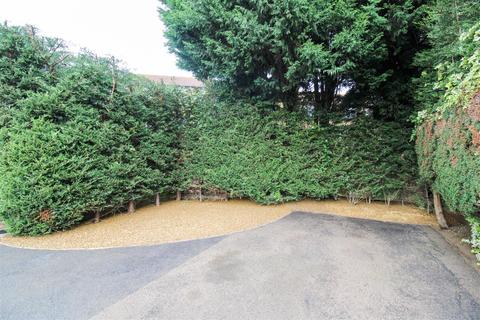 26 Whiteheart Close, Northampton, NN3 9GA