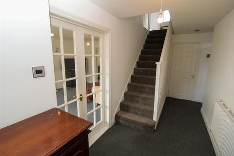 26 Whiteheart Close, Northampton, NN3 9GA