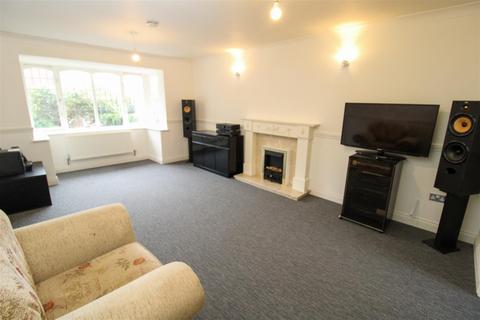 26 Whiteheart Close, Northampton, NN3 9GA