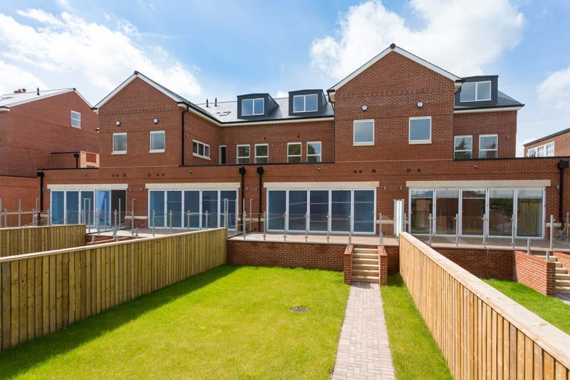 3 The Sycamores, Sycamore Place, Bootham, York 5 bed terraced house £