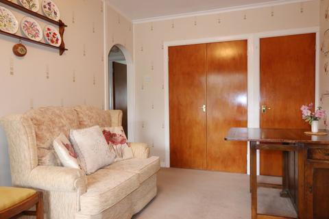 14 Augustus Drive, Alcester, B49 5HH