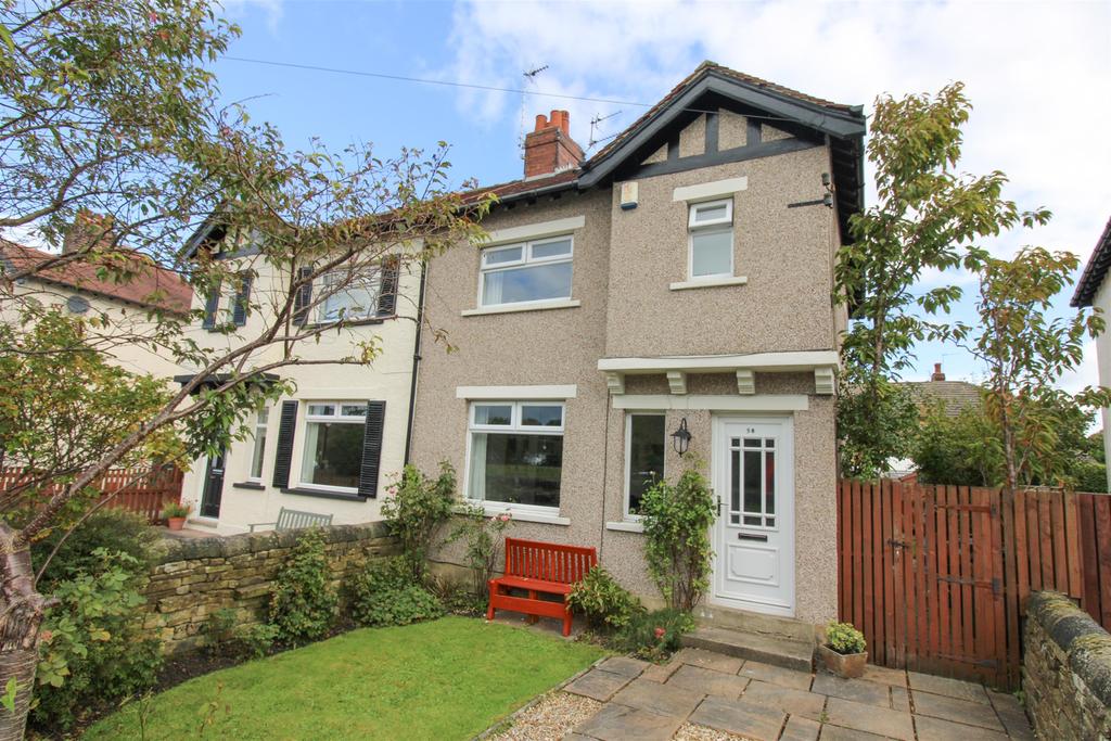 Ings Lane, Guiseley, Leeds, LS20 8DA 4 bed semidetached house £279,950