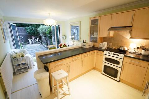 11 Bridgewick Close, Lewes, BN7 2EQ