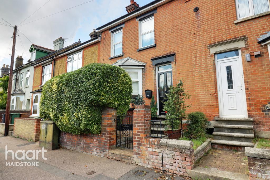 Milton Street, Maidstone 2 bed terraced house £270,000