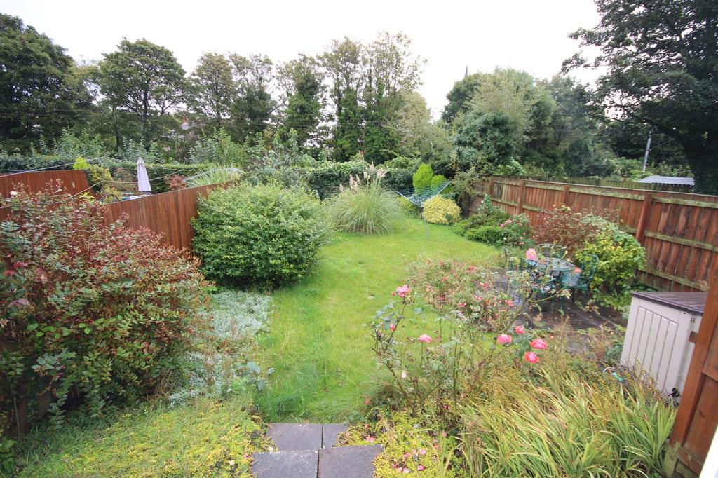 Links Road, Cullercoats, North Shields, NE30 3EA 2 bed semidetached