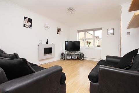 44 Carn Celyn, Beddau, Pontypridd, CF38 2TF