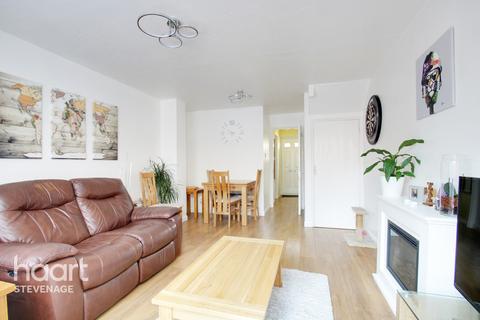 85 Chalkdown, Stevenage, SG2 7BN