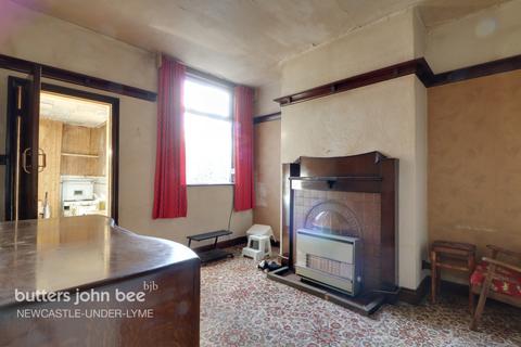 33 Ashfields New Road, Newcastle, ST5 2DH