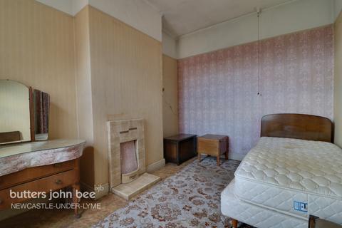 33 Ashfields New Road, Newcastle, ST5 2DH