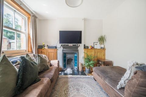 151 Brighton Road, Godalming, GU7 1PL