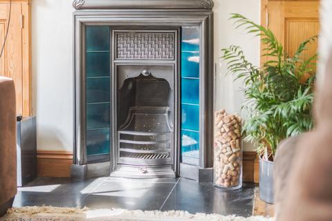 151 Brighton Road, Godalming, GU7 1PL