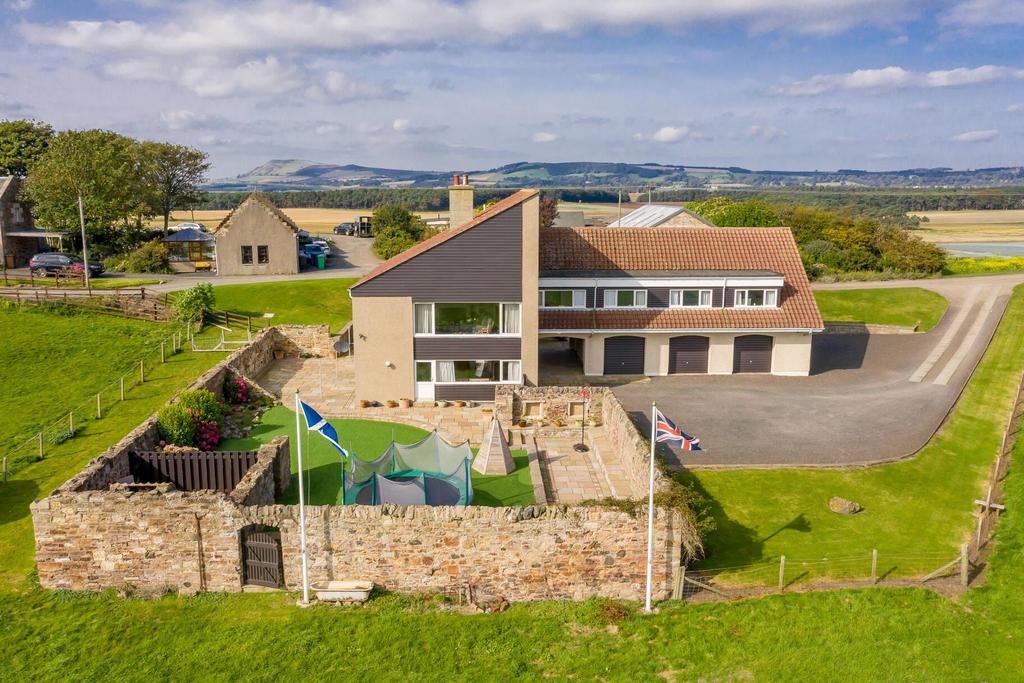The Grange, Elie, Fife, KY9 5 bed detached house £1,075,000