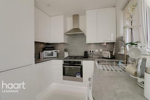 55 Addington Way, Luton, LU4 9FP