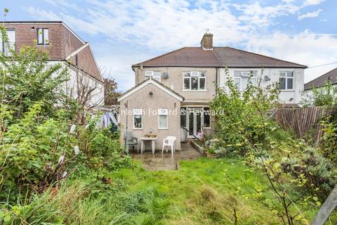 12 Nursery Close, Croydon, CR0 5EU
