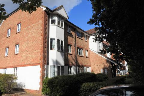 153 Autumn Drive, Sutton, SM2 5FA