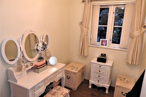 153 Autumn Drive, Sutton, SM2 5FA