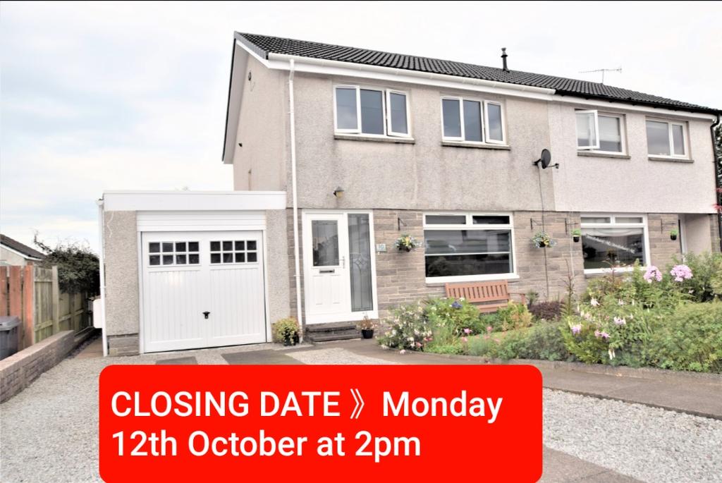 10 Beeches Avenue, Cargenbridge... 3 bed property £160,000