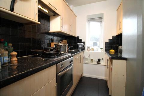 115 Watchfield Court, London, W4 4ND