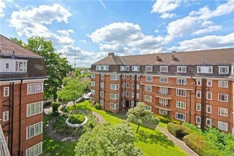 115 Watchfield Court, London, W4 4ND