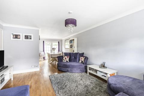 8 Sedgewood Close, Bromley, BR2 7QL