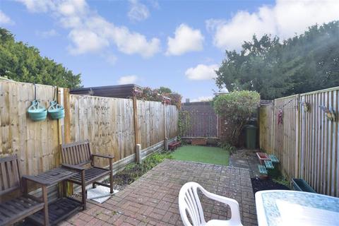 8 Bridgewick Close, Lewes, BN7 2EQ
