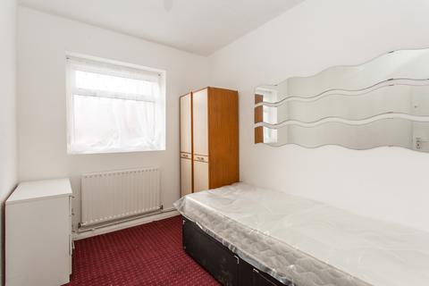 16 Shandy Street, London, E1 4LX