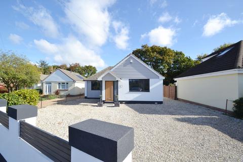 10 Ascot Road, Broadstone, BH18 9EZ