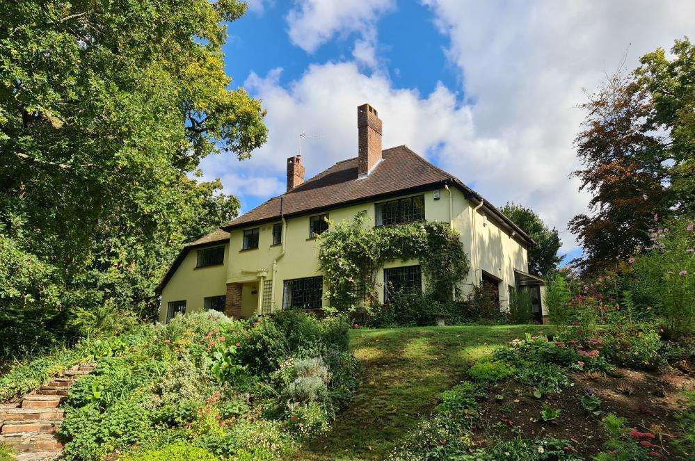Crow Hill, Crow, Ringwood, BH24 3DQ 5 bed detached house £850,000
