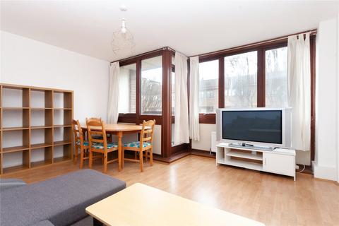 3 bedroom flat to rent, Purcell Street, London