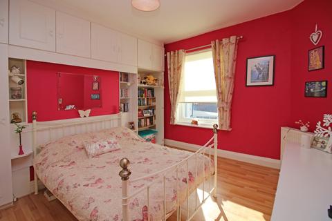 2 Edenvale Avenue, Blackpool, FY2 9JZ