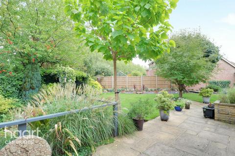 4 Hollytrees, Bar Hill, Cambridge, CB23 8SF