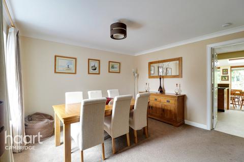 4 Hollytrees, Bar Hill, Cambridge, CB23 8SF