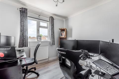 30 Copse Side, Godalming, GU7 3RU