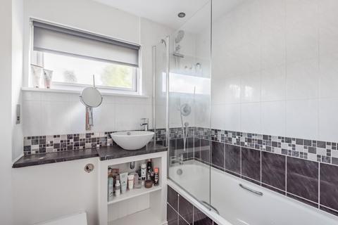 30 Copse Side, Godalming, GU7 3RU