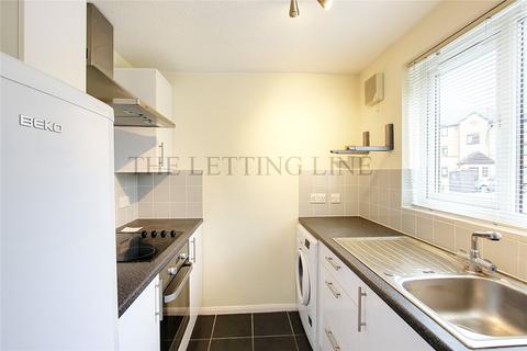 1 bedroom apartment to rent, Woodfield Close, Enfield, Middlesex, EN1